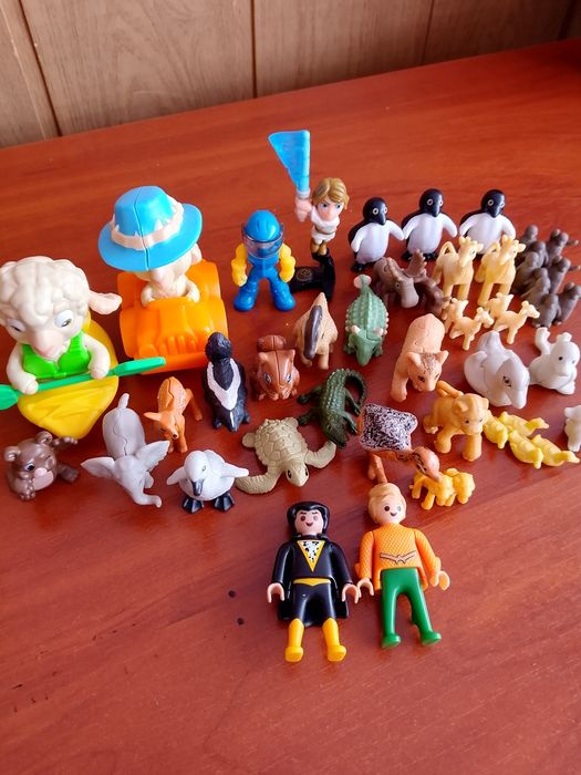 Іграшки з Kinder