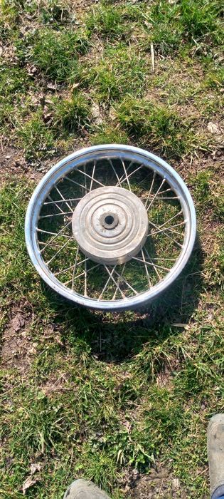 Продам колисо іж