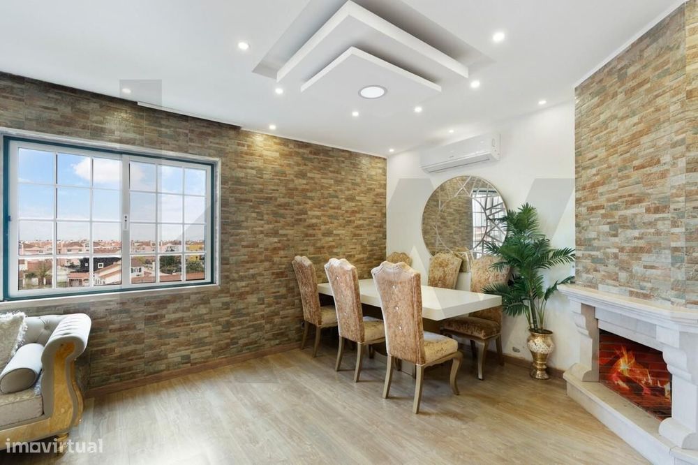 T2 de 145m2 com Varanda, Arrecadação e Parqueamento Exterior | Totalme