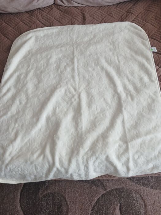 Продам дитяче одіяло 97×110 см.