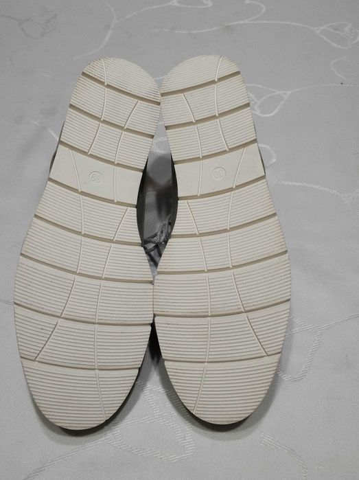 Półbuty damskie PUCCETTI r.39