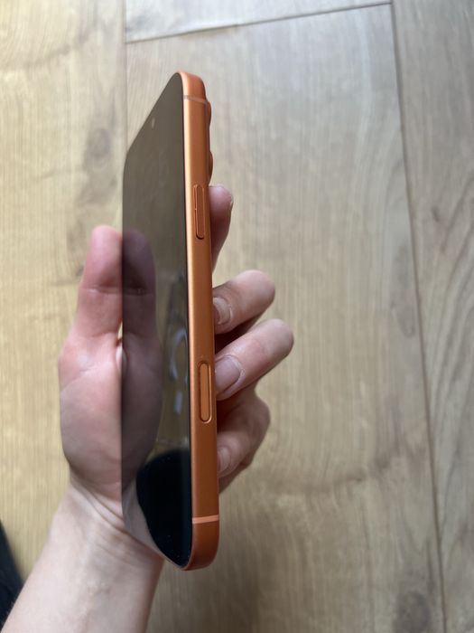 Продам Iphone 17 pro Max