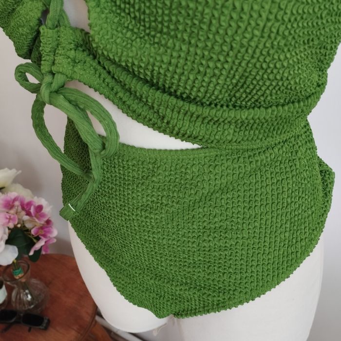 Dwuczęściowy strój kąpielowy 2XL – zielony, stan bardzo dobry