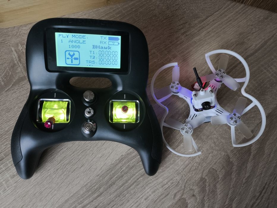 Dron FPV EMAX Babyhawk 85mm /2,3' + Aparatura Turnigy Evolution