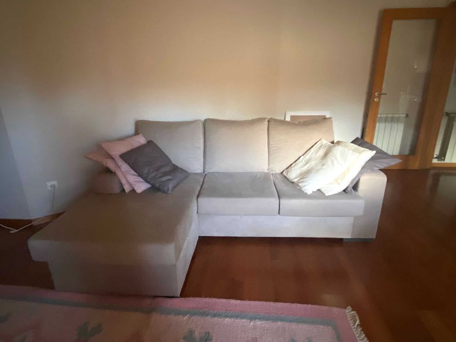 Sofá Conforama em ótimo estado