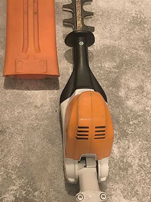 Stihl Nożyce akumulatorowe na wysięgniku HLA 66 36V 50cm BODY