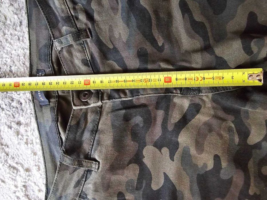 Spodnie Moro Reserved 34 XS