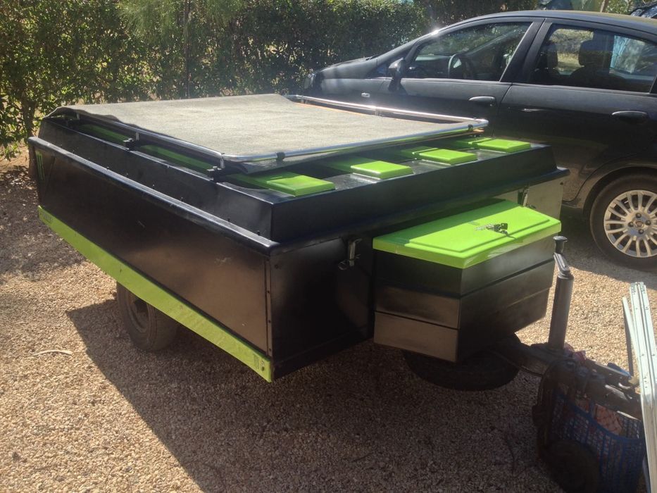Atrelado tenda - auto tenda