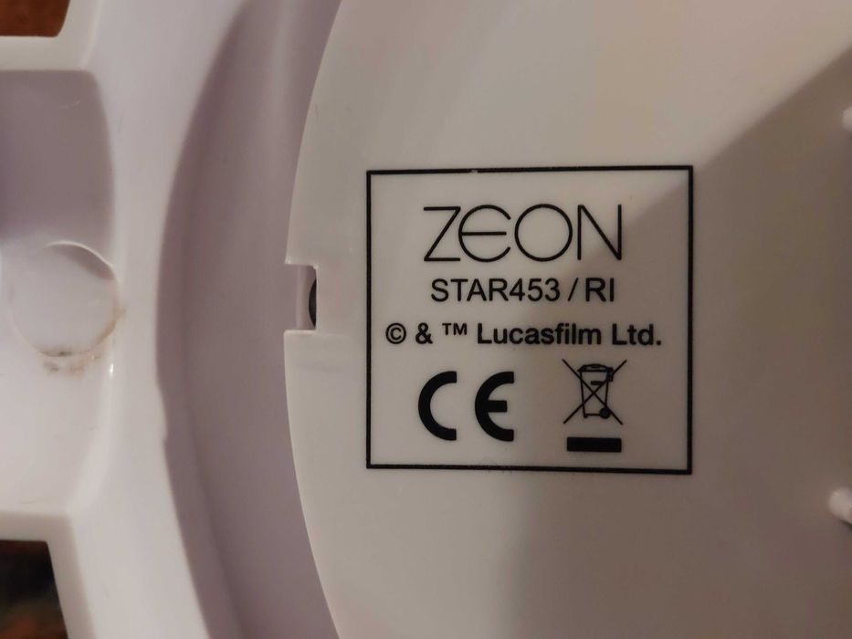 Zegar ścienny STAR WARS Gwiezdne Wojny Szturmowiec ZEON STAR453/RI org