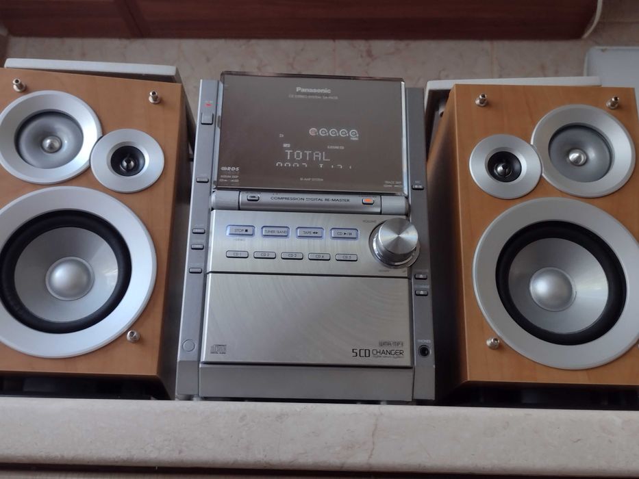 Муз центр PANASONIC SA-PM28  на один лоток. Видео