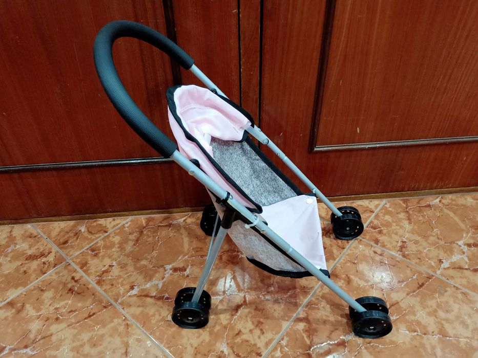 Carrinho de bonecas mais Nenuco casa quarto carro.