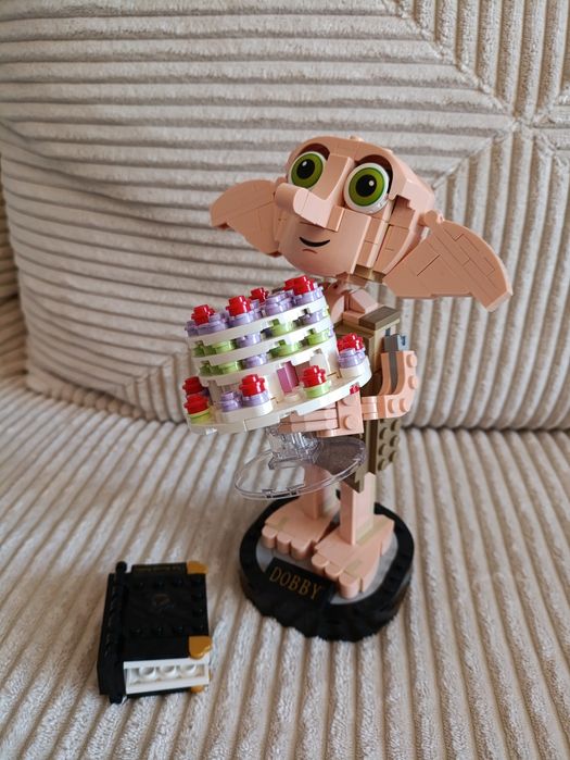 Конструктор LEGO Harry Potter Добі домашній ельф (76421)
