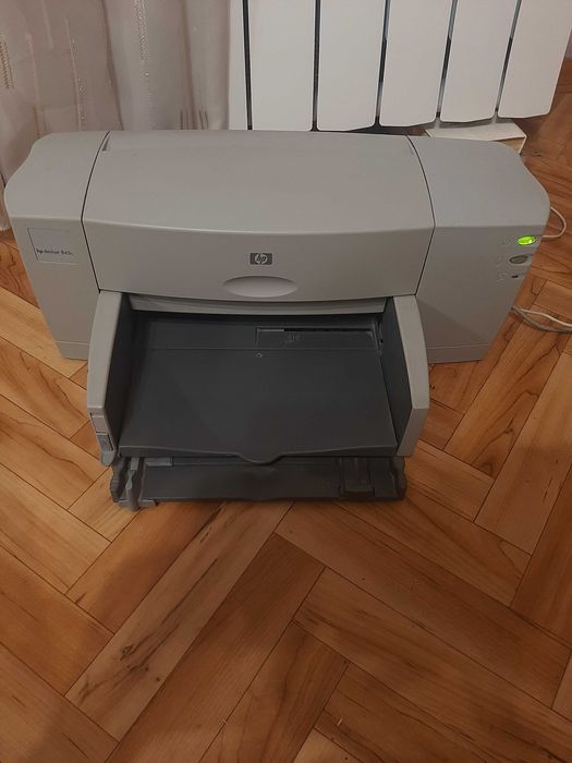 Принтер  hp deskjet 845c цветной и ч/б