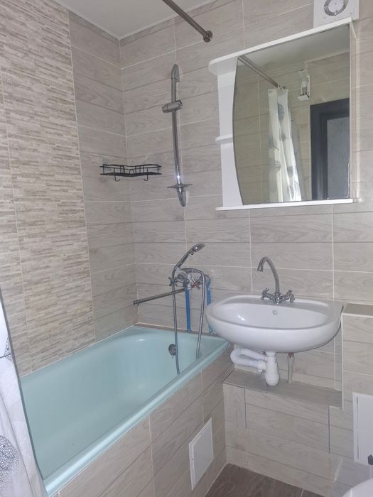 Продаж 1к.кв Г.Крут