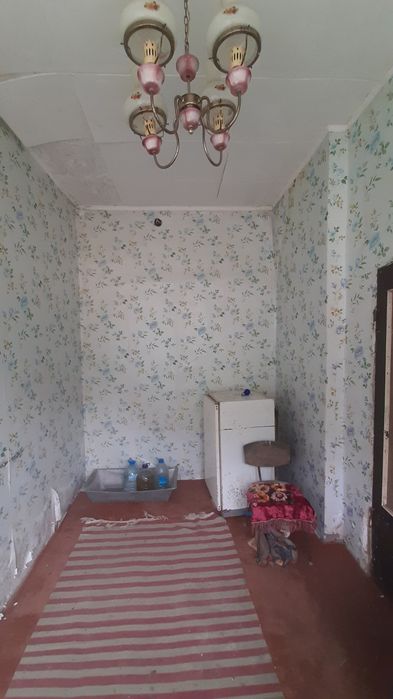 Продам квартиру 3х кімнатну в с.Бережинка