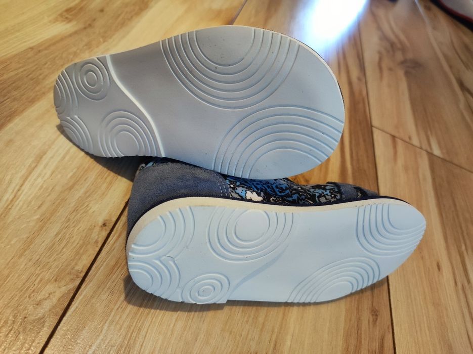 Skórzane buciki ortopedyczne firmy Postęp rozm.24