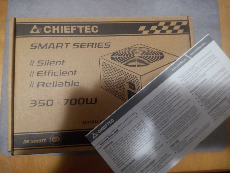Блок живлення Chieftec GPS-700A8 700W б/в робочий в гарному стані