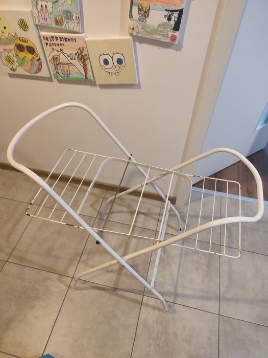 Sprzedam za symboliczne 20 zł metalowy stojak na wanienkę