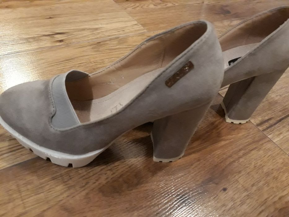 Buty 35 szare Vices