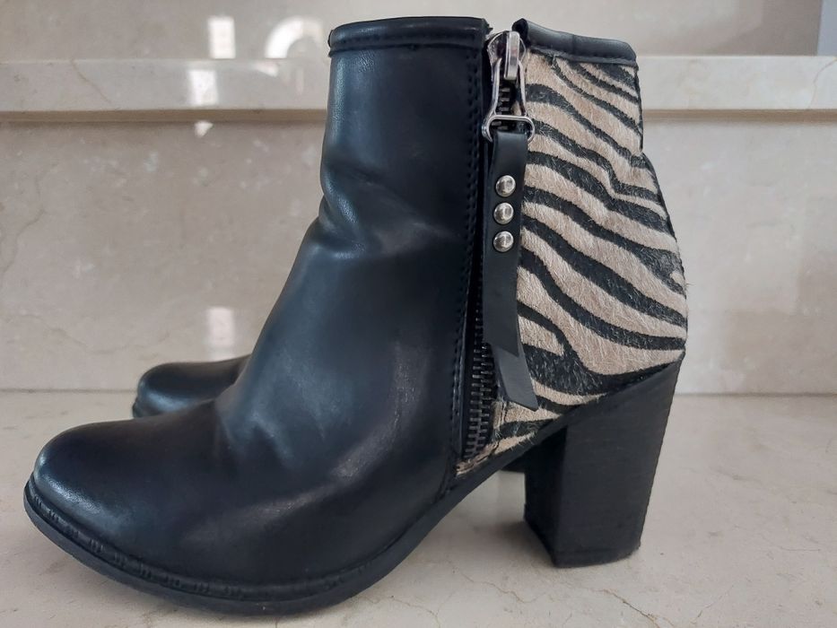 Botki, kozaki na obcasie.  Damskie 35 jak 36