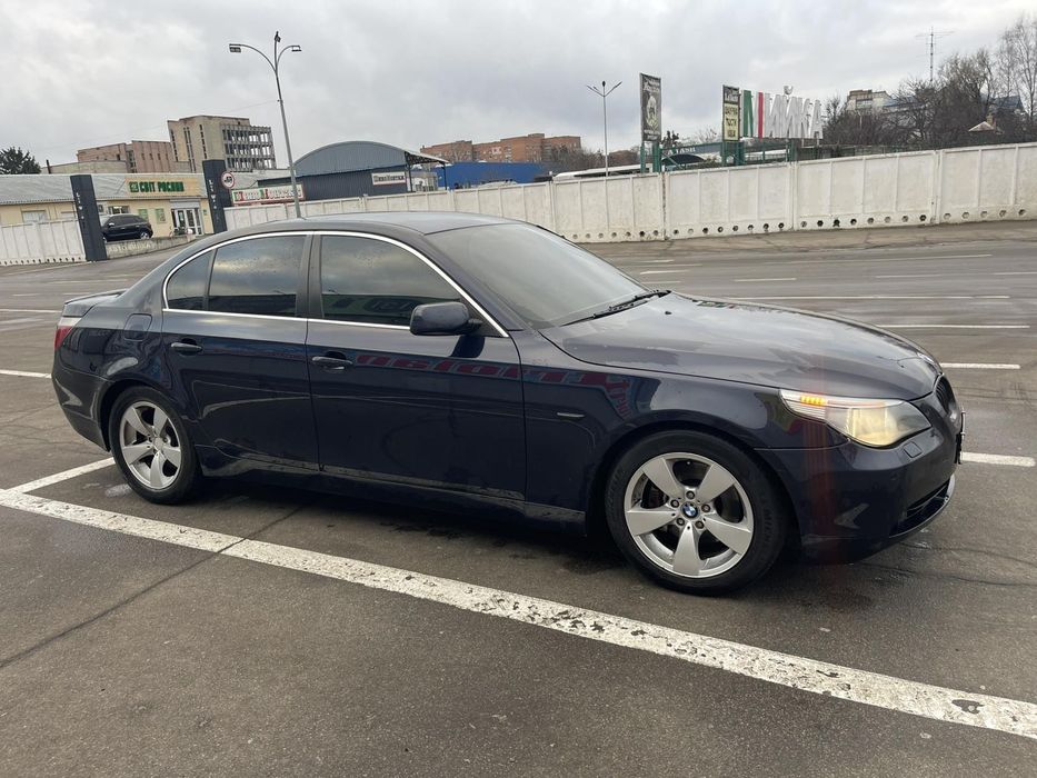 BMW 520 e60 2.2газ автомат