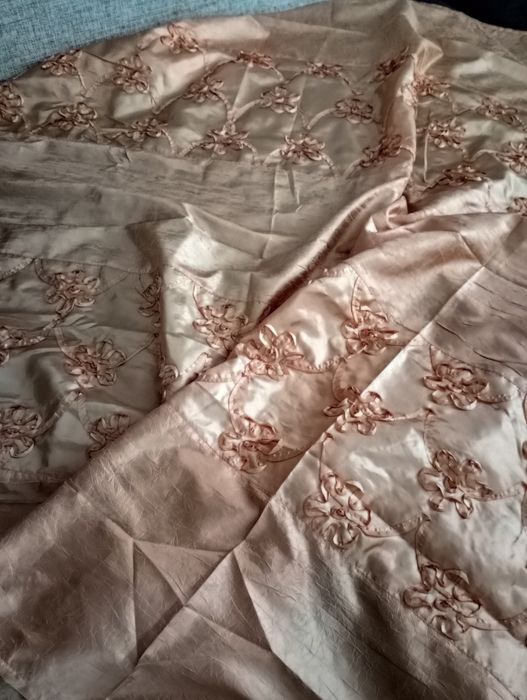 Продам бу покривало,штора,скатертина абрикосовий колір 230 /150см