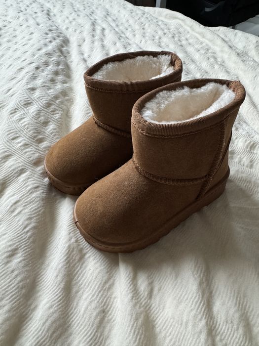Brązowe buty jak ugg dla dziewczynki 23