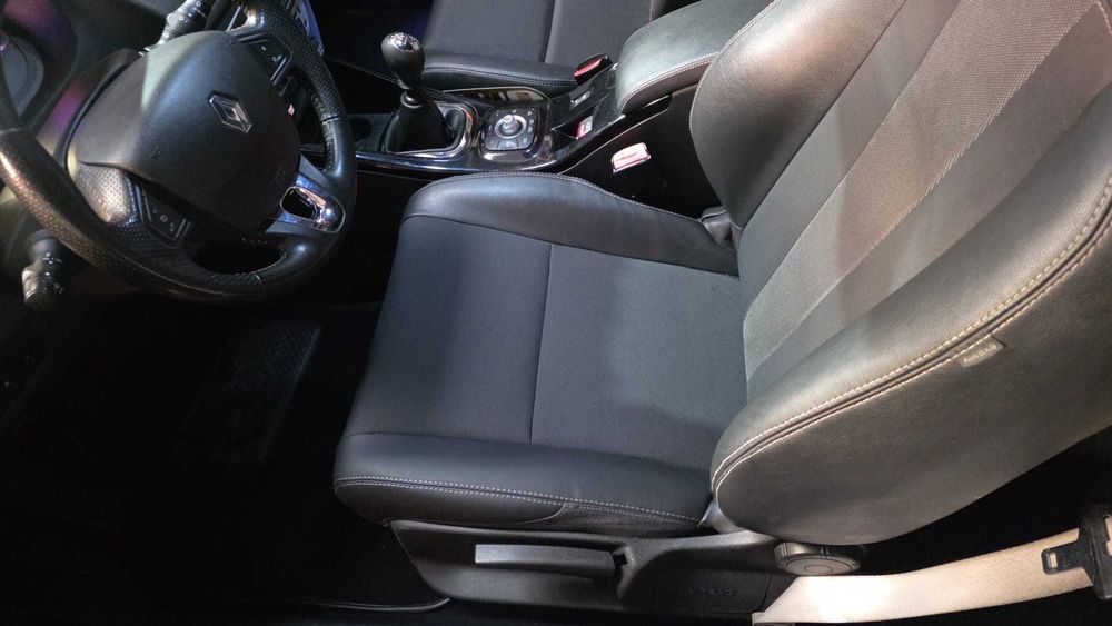 Renault Megane Coupe 1.6DCI  Bose — photo 5