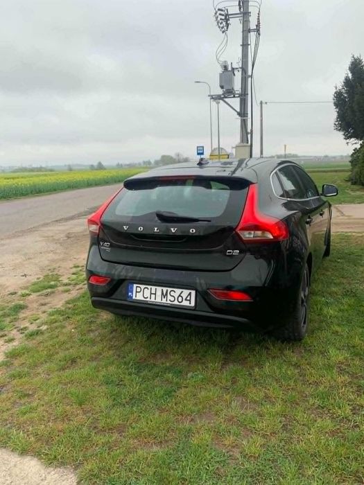Volvo v40 D2 2015