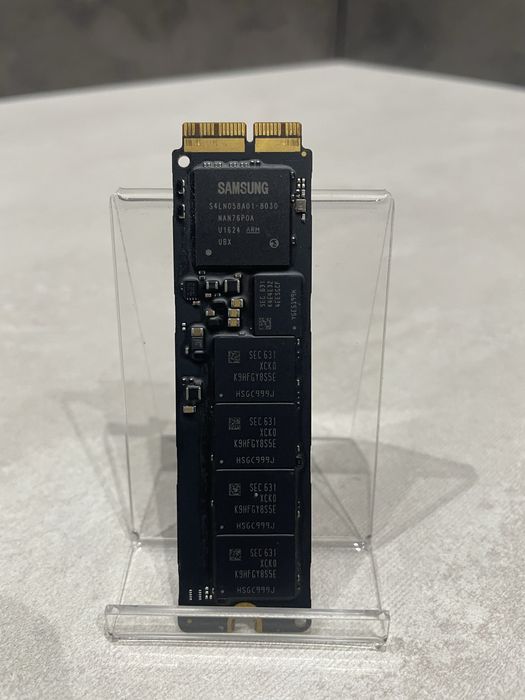 Apple/Samsung OEM blade 256GB SSD! D998