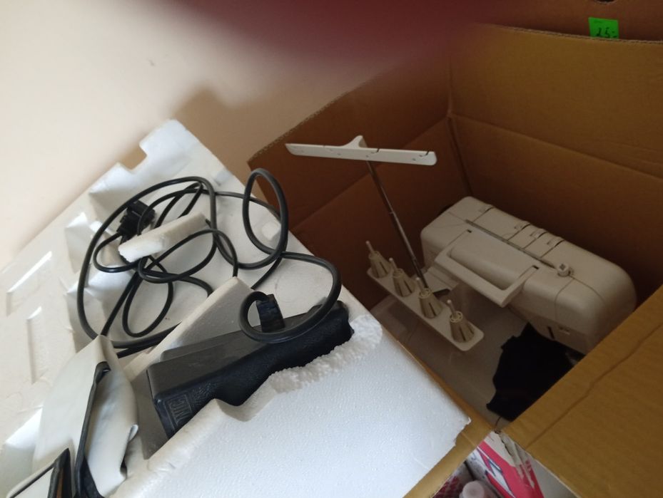 Продам розпошивальну машину janome  б/у