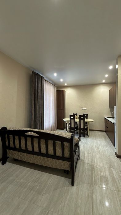 2-х кімнатна, Старе місто (з ремонтом, меблями, технікою)