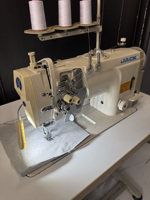 Dwuigłówka JACK rozstaw 6.4 servo 230v