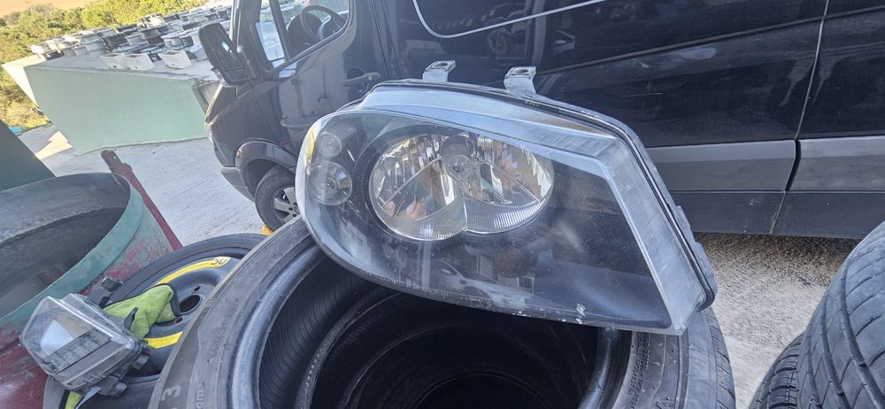 Farol seat ibiza.fundo preto