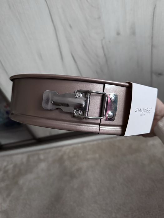 Forma do pieczenia  26 cm / smukee / okrągła