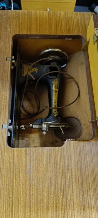 Máquina vintage - SINGER