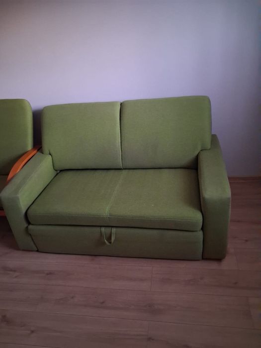 Rozkładana sofa i 2 fotele
