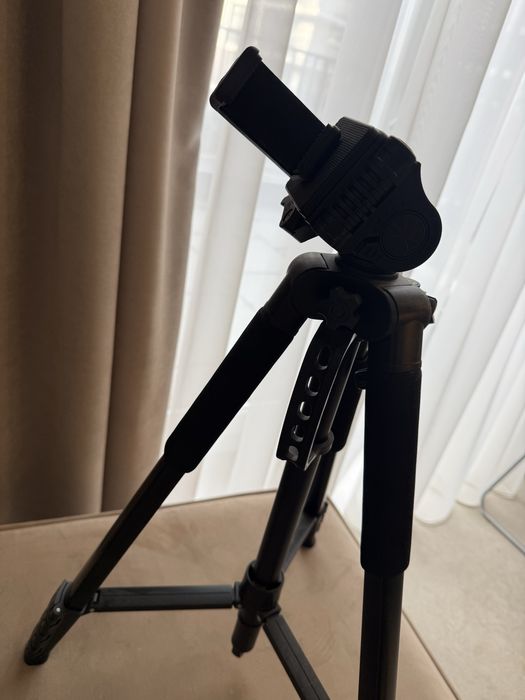 Штатив для фото/відкокамер та телефону