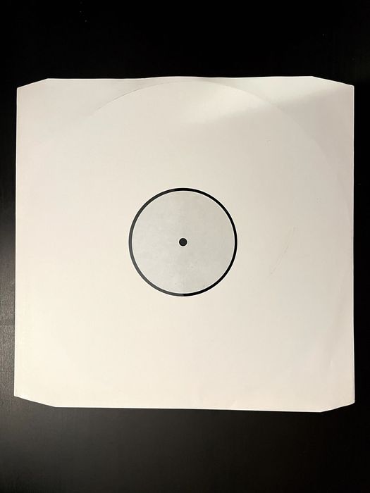 A tua musica gravada num disco de Vinil (20min/12"/33RPM)