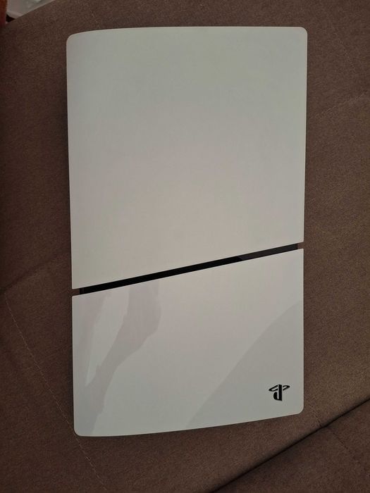 PS5 Slim 1TB + 1 Comando DualSense (Como Novos) – Com Garantia
