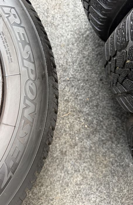 Автошини колеса резина 195/65 R15 Dunlop Response 2019 рік зимові