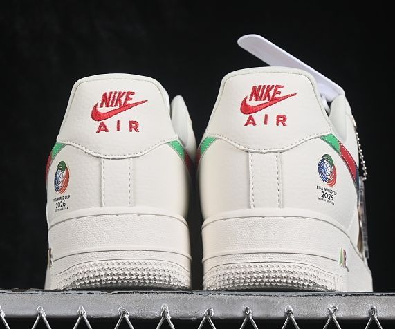 Nike Air Force edição copa 2026