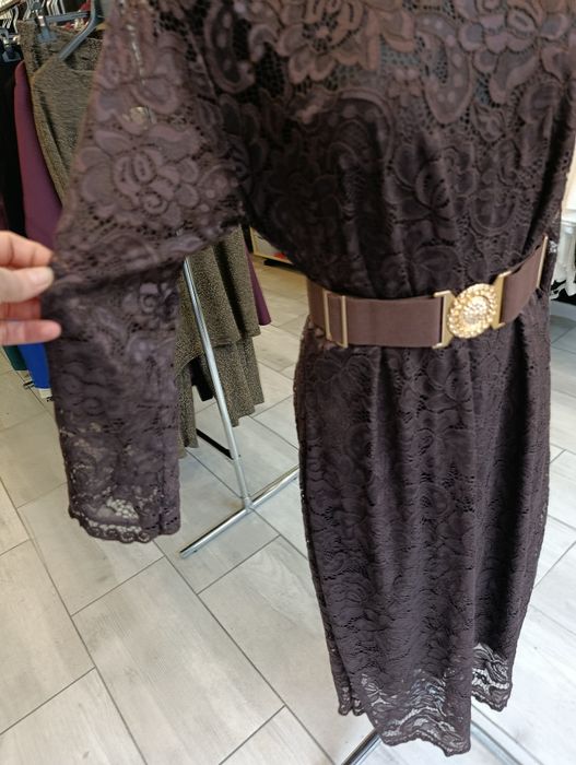 Koronkowa sukienka 44 46 48