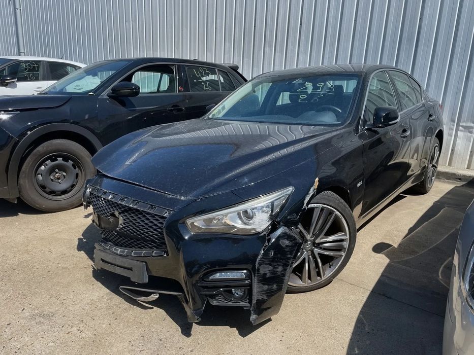 Infiniti Q50 Infiniti Q50 2,2 Diesel Silnik 651 Mercedes