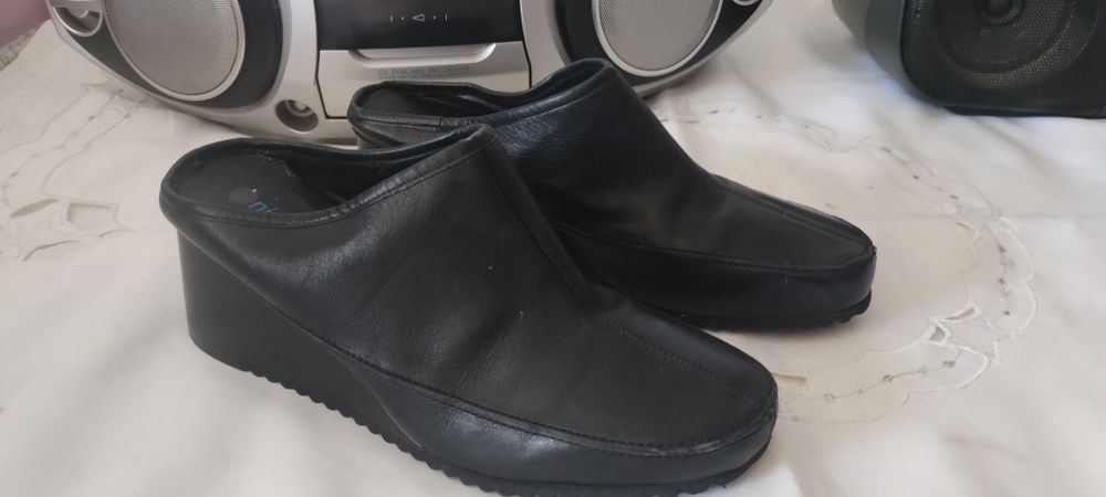 Шкіряні ботильйони Calvin Klein р.37 та шкіряні сабо р.39