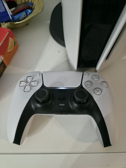 Konsola PlayStation 5 z napędem