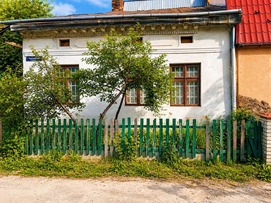 продаж 1 но  квартири ближній центр Львів.Замарстинівська!