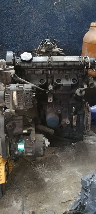 Двигун Renault Laguna 1.8 моновприск