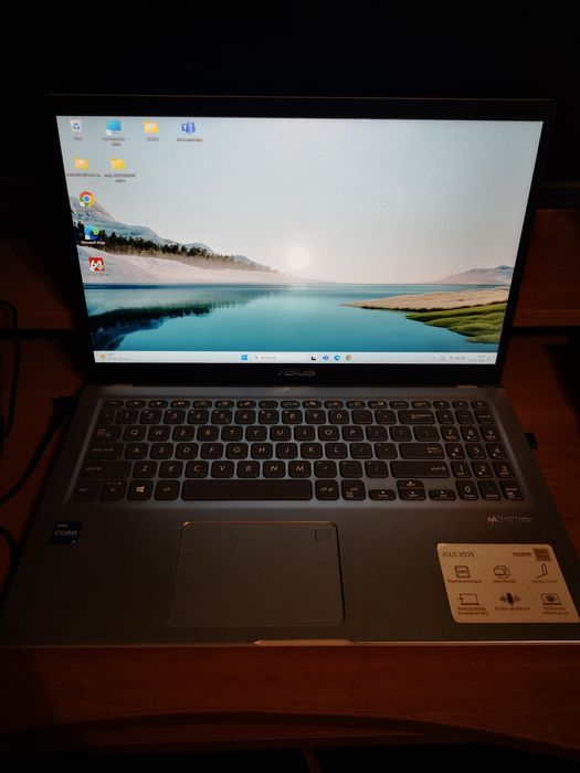 Laptop Asus X515EA