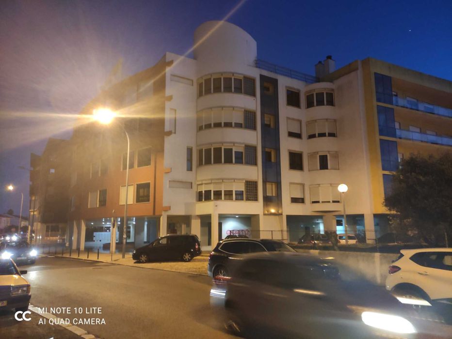 Garagem BOX – Mem Martins (centro), Sintra    (13m2)